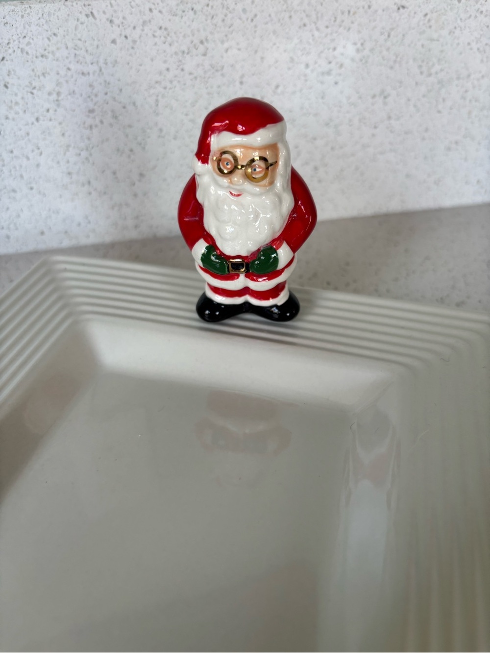 Nora Fleming Pinstripe White Bread Tray - Picture 7 of 8